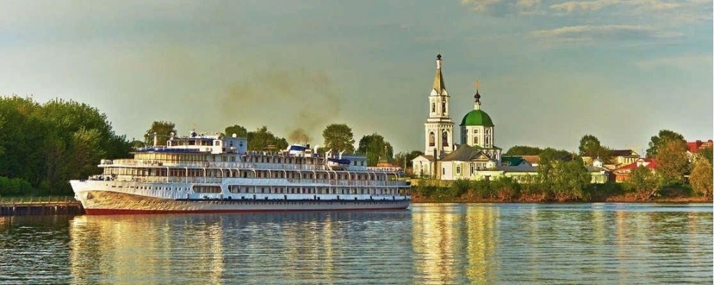 VOLGA NEHR BEYAZ GECELER